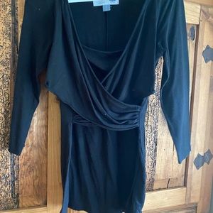 3 maternity tops $10